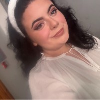 Aine Walton