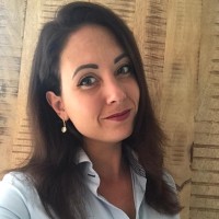 Nicole Selderbeek
