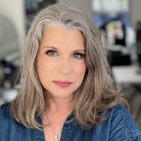 Stephanie Hand