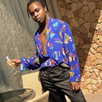 Vaazi Stylist