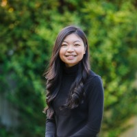 Elizabeth Zhang, Cfa