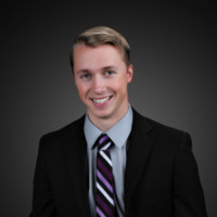 Dylan Weber, Pe