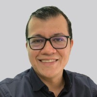 CESAR AUGUSTO T.