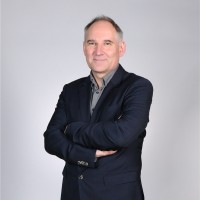 Simon Roth