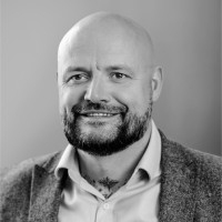 Martin Cave