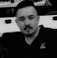 Chris Hernandez