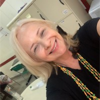 Dora Maia