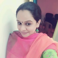 Uthira R