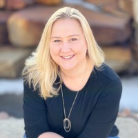 Lori Mostrom