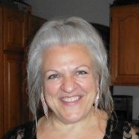 Suzanne Perreault