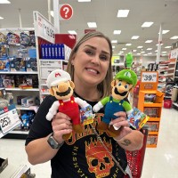 Julie Flores