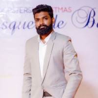 Dinesh Je 👨‍💻