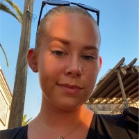Moa Ahlgren