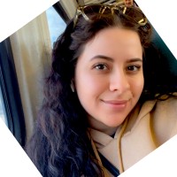 Gabriella Molina, Bs