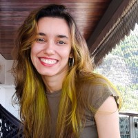 Beatriz Costa