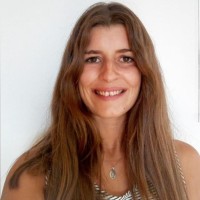 Daniela Caetano Dias