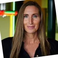 Kelly Veit