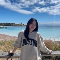 Yujia Ye