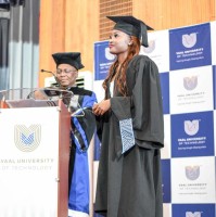 Mpho-Entle Thema