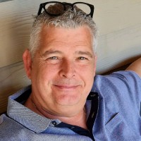 Tom Van Oekelen