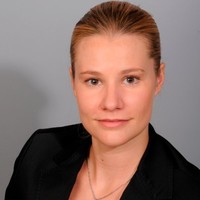 Dr. Olivia Farschtschian-Malik