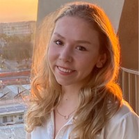Alexa Brust