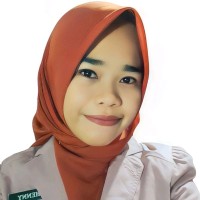 Henny Rosa Putri