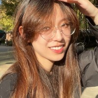 Elena Zhou