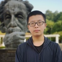 李卓凌