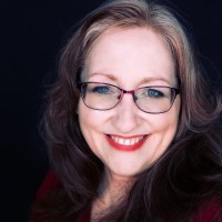 Lauri D Goldenhersh
