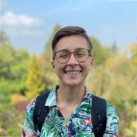 Hayley Combaluzier