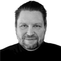 Kenneth Bratt