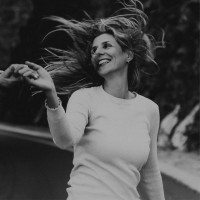 Ramona Schernell
