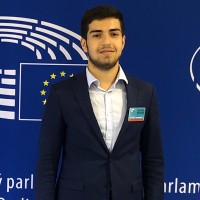 Suat Muradov
