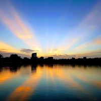 Hưng Bùi Thế