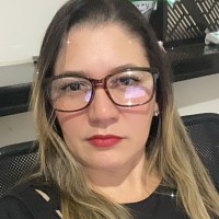 Erika Neves Martins