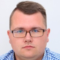 TOMASZ ADRYCH