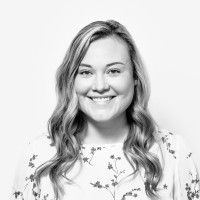Ashley Thomsen, Mba