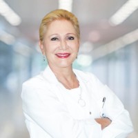 Dr. Annamaria Kovacs