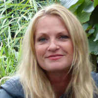 Evi Neil