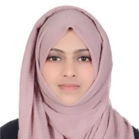 Shamla Manzoor