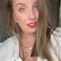 Kelly Segard