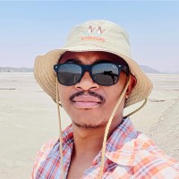 Mandhla Nyathi