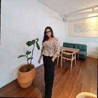 Gloria Christine Setiyowati, S. Hum