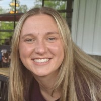 Lizzie Brucker