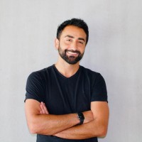 Deniz Kutlutuerk