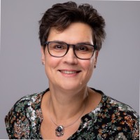 Karin Leenders
