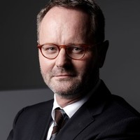 Klaus H.