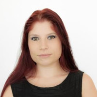 Iulia Dobre