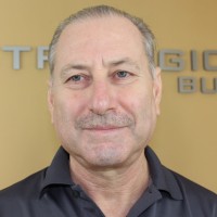 Kirk Stroyewski, Nace Peer